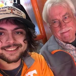 Meet your Posher, Seth